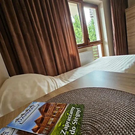 Darmat Homestay szállás
